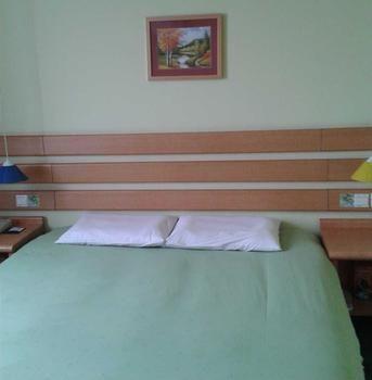 Home Inn Chongming Island West Road - Tsingtao Qingdao Exterior foto